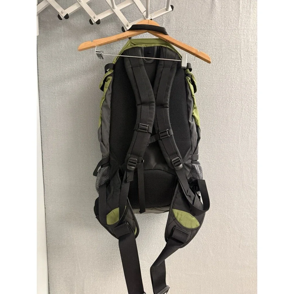 Kelty Redwing 3100 Backpack Olive Green Gray Hiking Camping Internal Frame L/XL